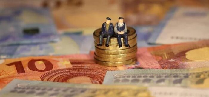 Συντάξεις: Τα 3 βήματα για ταχύτερη έξοδο – Πώς να  προετοιμαστείτε έως και 2 χρόνια πριν την αίτηση