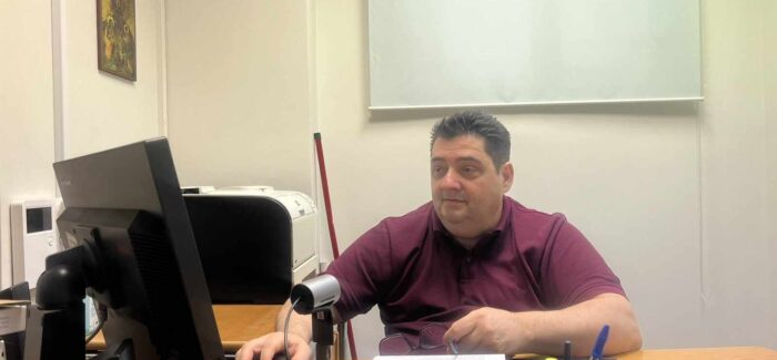 Με Σοβαρότητα δίπλα στον συνάδερφο με αναπηρία