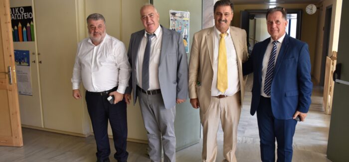 Επίσκεψη στο Ειδικό Σχολείο Περατάτων στο Αργοστόλι και στο 1ο Δημοτικό Σχολείο του Γενικού Γραμματέα του Υπουργείου Παιδείας
