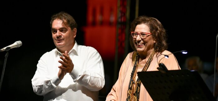 Επετειακή συναυλία “100 Χρόνια Μίκης Θεοδωράκης” με τη  Μαρία Φαραντούρη,