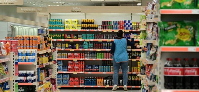 Εκατοντάδες ανοιχτές θέσεις εργασίας σε έξι αλυσίδες σούπερ μάρκετ