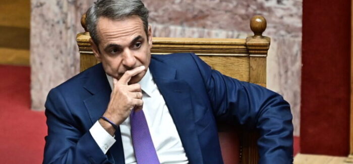 Μια κυβέρνηση τόσο αντιλαϊκή που δεν αντέχει… τον εαυτό της