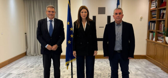 Π. Καππάτος: Συνάντηση με την Υπ. Παιδείας Σοφία Ζαχαράκη μαζί με τον Δήμαρχο Ιθάκης – 31 Νέες Προσλήψεις και Έργα στα Σχολεία μας