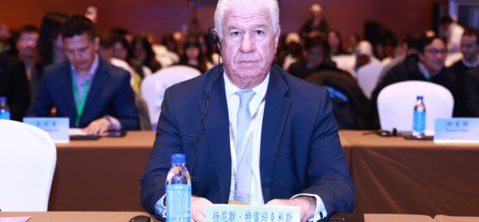 Πεκίνο: Υψηλού κύρους παρουσία του Περιφερειάρχη Ιονίων Νήσων, Γιάννη Τρεπεκλή