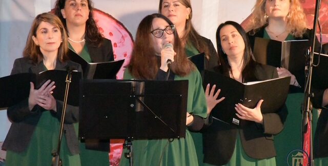 Με ιδιαίτερη επιτυχία πραγματοποιήθηκε  η εμφάνιση των χορωδιακών σχημάτων του Δήμου Ληξουρίου