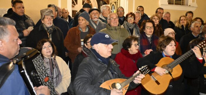 “Πλημμύρισε” από μελωδίες το Λιθόστρωτο Αργοστολίου