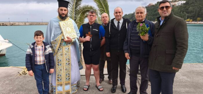 Με βαθιά κατάνυξη έγινε ο εορτασμός των Θεοφανείων στον Πόρο Κεφαλονιάς!