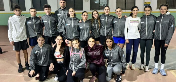 Δυναμικό ξεκίνημα για τη ΓΕΚ σε αγώνες κλειστού στίβου