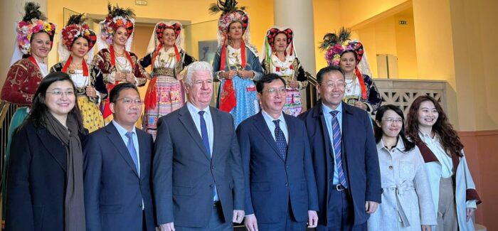 Η ΠΙΝ «γέφυρα» Ιονίων Νήσων – Κίνας