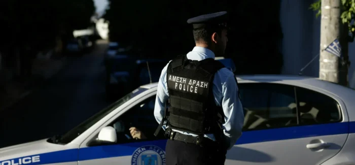 Αργοστόλι: Δύο συλλήψεις για τον θάνατο της 19χρονης που βρέθηκε  νεκρή στην κεντρική πλατεία