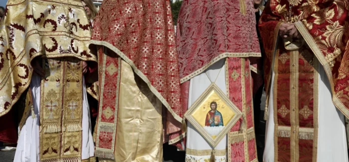 Μουφτής και Μητροπολίτης, κράτος και πανουργία της ιστορίας