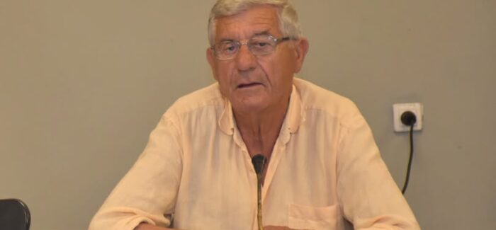 Επανεξελέγη πρόεδρος του Δημοτικού Συμβουλίου Αργοστολίου ο κ.  Νικόλας Βαλλιανάτος.
