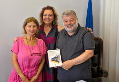 Επίσκεψη της Ιταλίδας συγγραφέως Elisabetta Giudrinetti στον Δήμαρχο Αργοστολίου