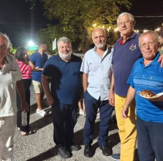 Το αδιαχώρητο στο γλέντι της «Γιορτής Κρεατόπιτας» στα Τζαννάτα!