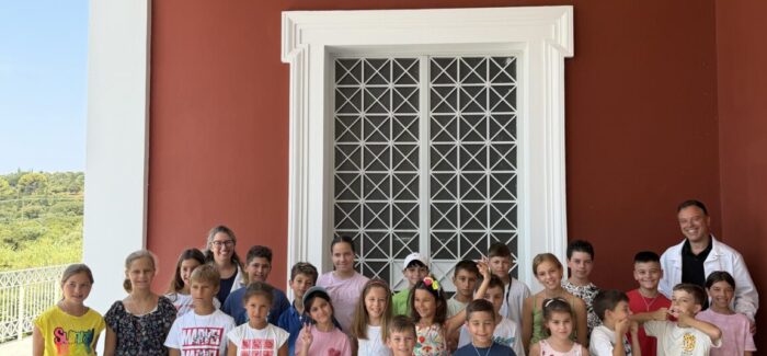 Με ενθουσιώδη συμμετοχή ολοκληρώθηκε το βιωματικό εργαστήριο    επιστήμης για παιδιά «Μικροί ερευνητές, μεγάλα μυστικά: Ανακαλύπτοντας το DNA» του Ιδρύματος Γεωργίου & Μάρης Βεργωτή