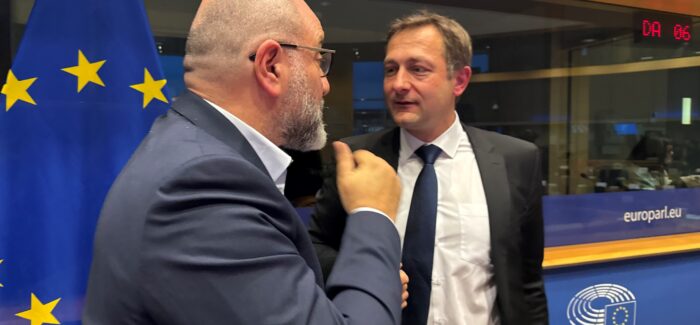 Επίτροπος Γεωργίας Χάνσεν προς Σάκη Αρναούτογλου: