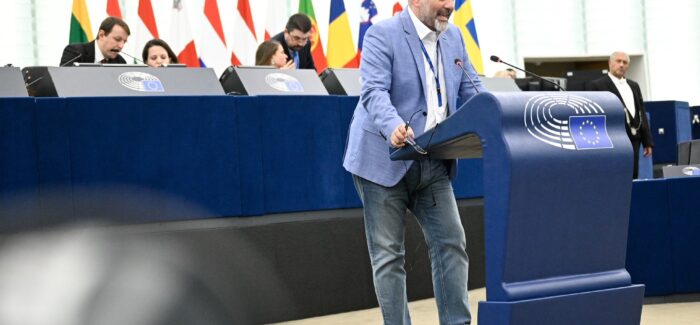Σάκης Αρναούτογλου: Το νερό της βροχής που τόσο έλειπε στην Κρήτη μπορεί τώρα να γίνει απειλή!!!